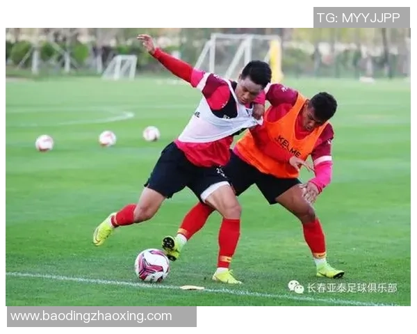 成都网球队防反战术解析与实战应用探讨 成都网球队防反战术解析与实战应用探讨