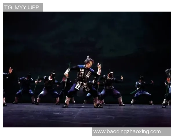 赛后复盘:深圳街舞队与杭州街舞队的团队协作与表现分析 赛后复盘:深圳街舞队与杭州街舞队的团队协作与表现分析